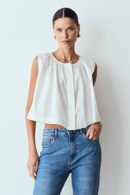 BLUSA SEM MANGA AMPLA FRANZIDOS DECOTE E BOTOES FRONTAL OFF WHITE