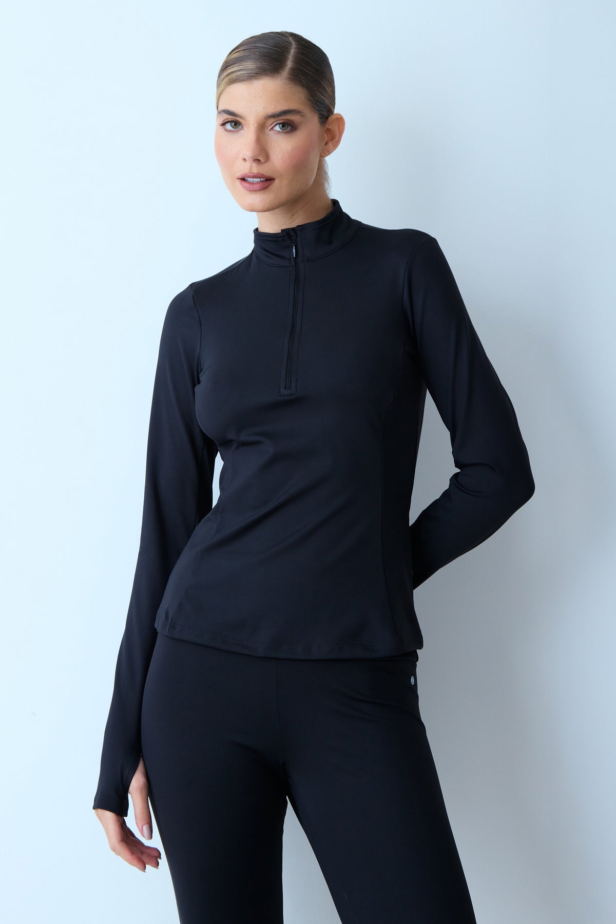 BLUSA MANGA LONGA DEDINHO ZÍPER PRETO