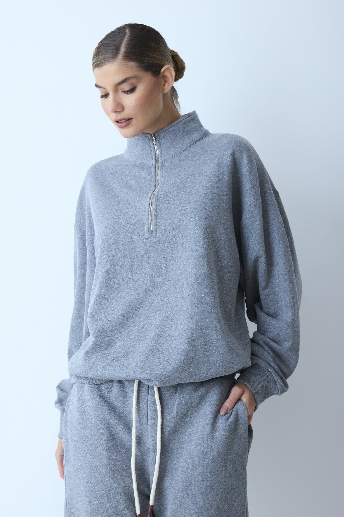 BLUSA MANGA LONGA MOLETOM ZIPER DE METAL FRONTAL E GOLA MESCLA
