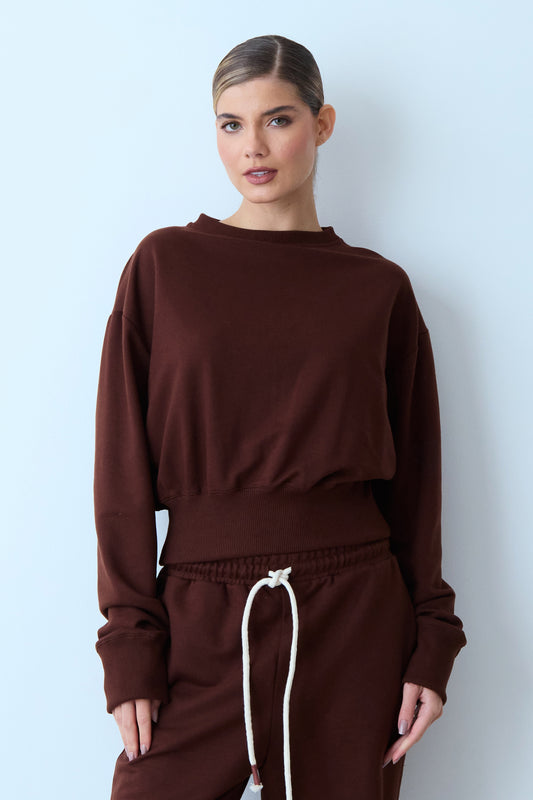 BLUSA MANGA LONGA MOLETOM GOLA CARECA AJUSTADO CINTURA MARROM