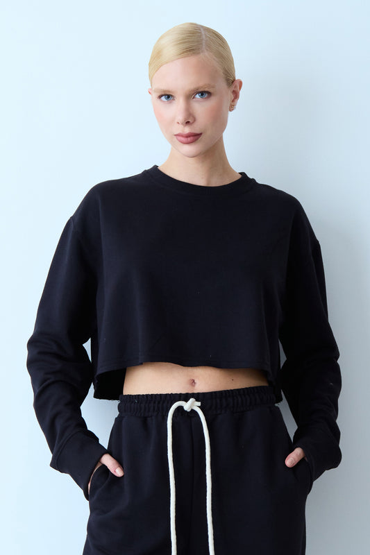 BLUSA MANGA LONGA MOLETOM GOLA CARECA BARRA DESCONSTRUIDA PRETO