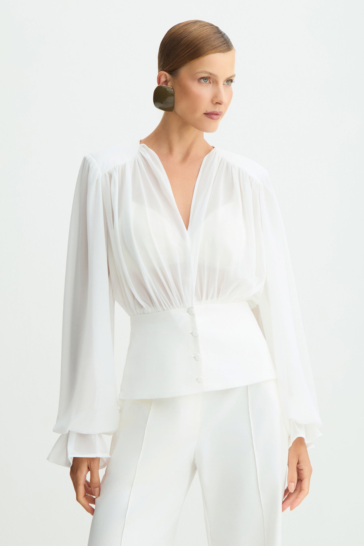 BLUSA MANGA LONGA COM TRANSPARENCIA E ACINTURADA OFF WHITE