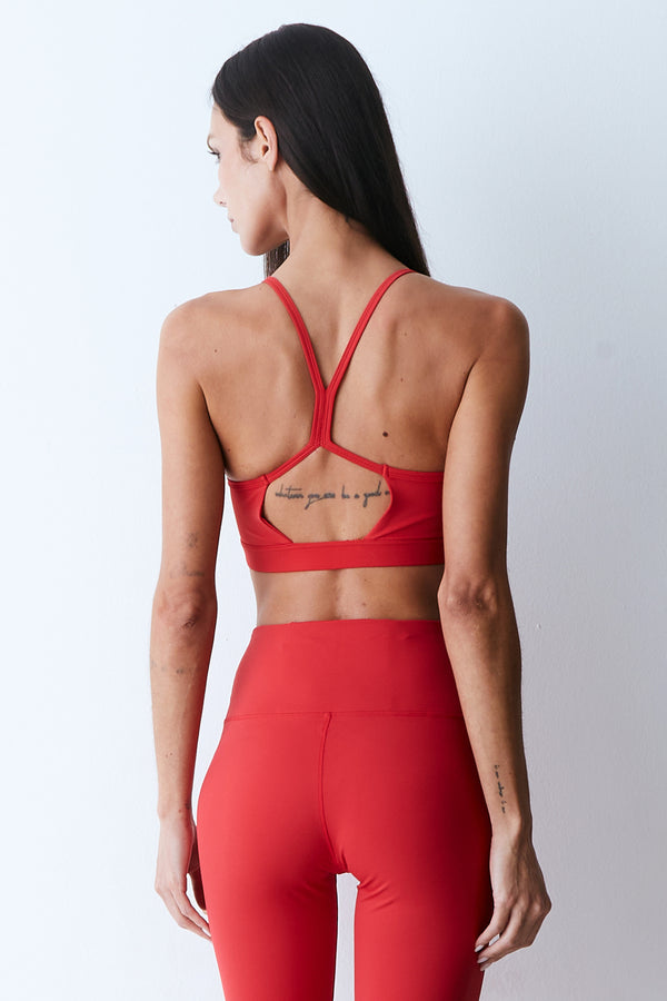 TOP NADADOR COM ALCAS FINAS EM MALHA VERMELHO