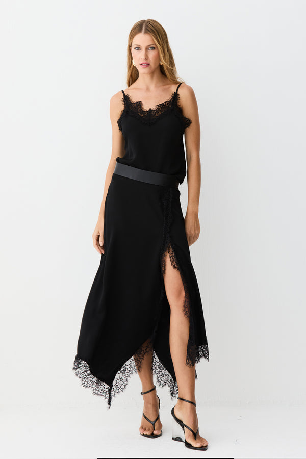 BLUSA DE ALCA RENDA DECOTE E COSTAS FLUIDA PRETO