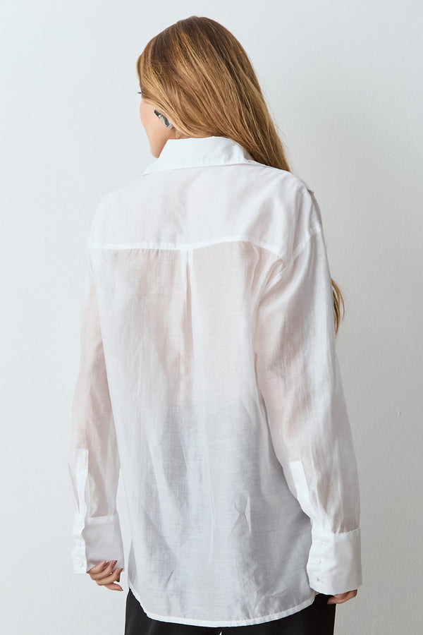 CAMISA MANGA COMPRIDA COM FLUIDEZ E TRANSPARENCIA OFF WHITE