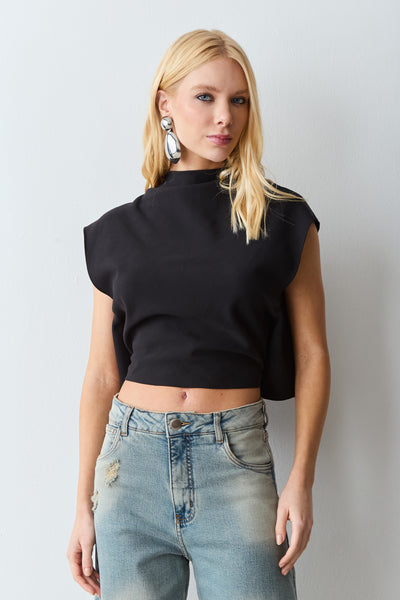 BLUSA MANGA CURTA RECORTE COM ABERTURA COSTAS E AMARRACAO PRETO