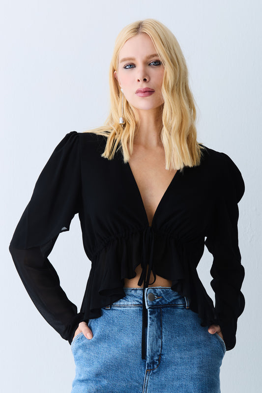 BLUSA MANGA LONGA FRANZIDOS REGULAVEIS E AMARRACAO PRETO